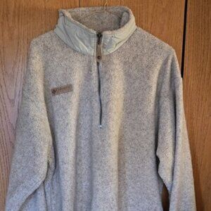 Uni-sex  Columbia Sports Company Large Fleece Pull-Over